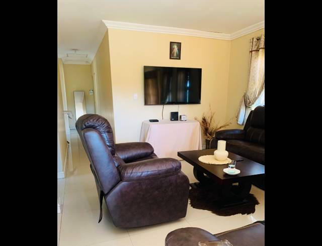 3 BEDROOM HOUSE FOR SALE IN AVOCA HILLS